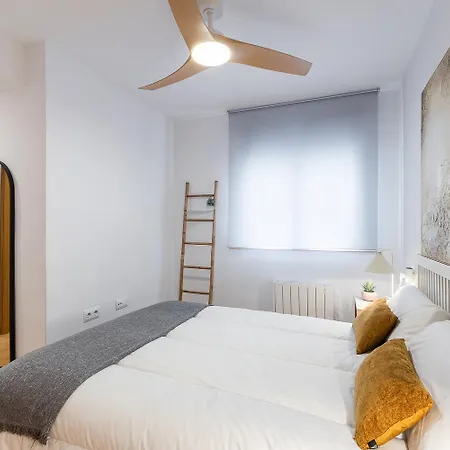 Apartment Moderno Hogar Con Terraza Y Garaje Cerca Del Mar *